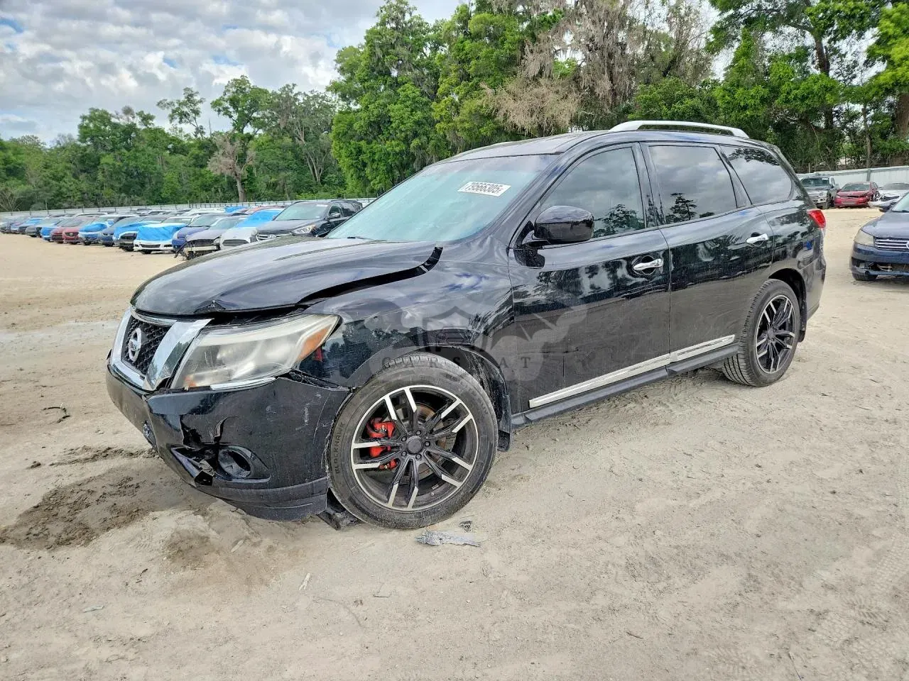 Nissan Pathfinder 3.5L 6 2015