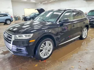 Audi Q5 2.0L 4 2018