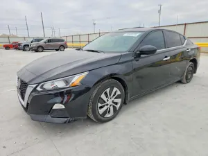 Nissan Altima 2.5L 4 2021