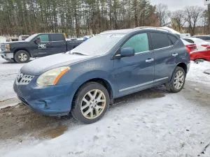 Nissan Rogue 2.5L 4 2013
