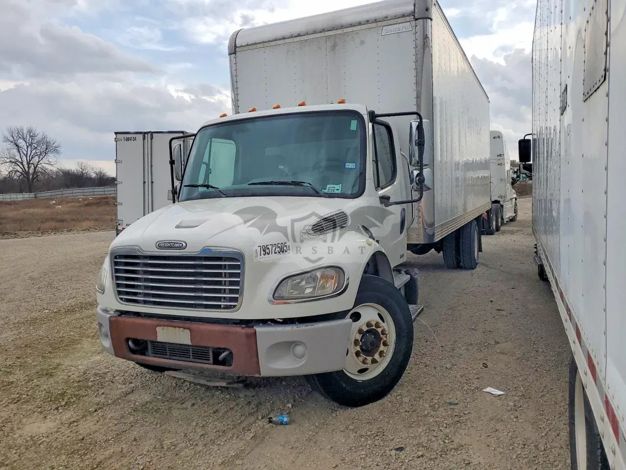 Freightliner Business Class M2 6.7L 6 2011