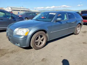 Dodge Magnum 5.7L 8 2005