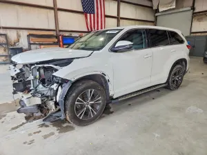 Toyota Highlander 3.5L 6 2018