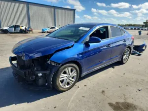 Hyundai Elantra 2.0L 4 2020