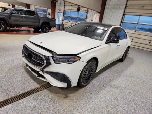 Mercedes-Benz E 2.0L 4 2026