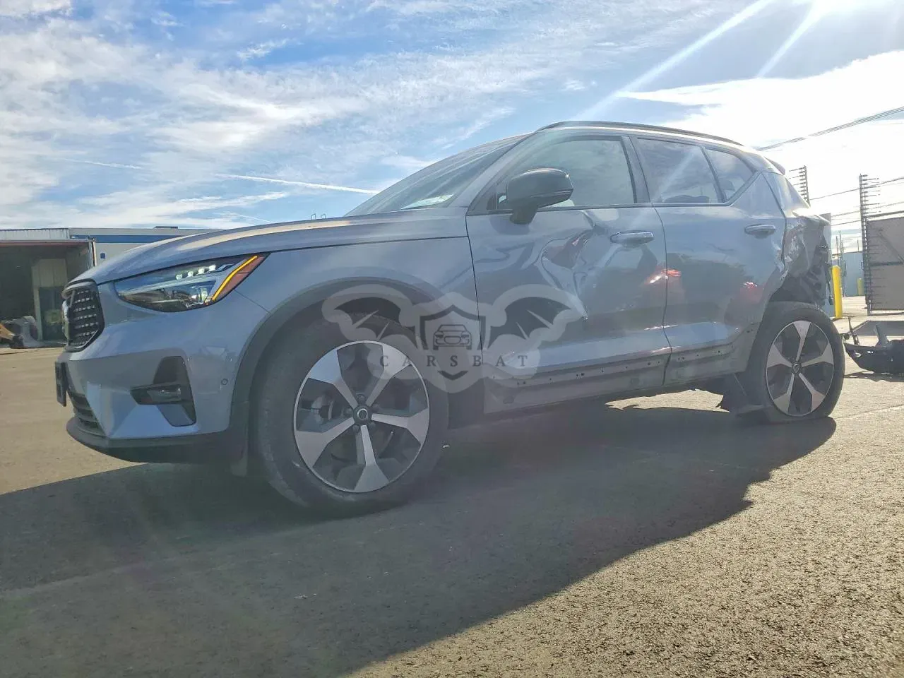 Volvo XC40 2.0L 4 2025