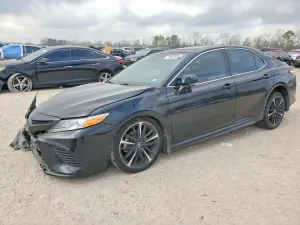 Toyota Camry 2.5L 4 2020