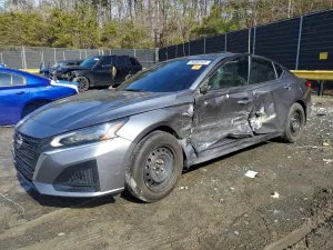 Nissan Altima 2.5L 4 2023