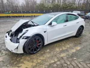 Tesla Model 3 2020