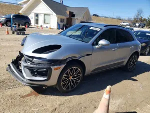 Porsche Macan 2.0L 4 2025