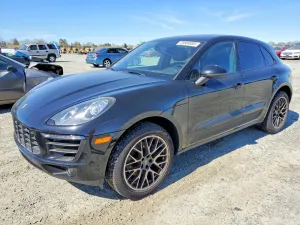 Porsche Macan 2.0L 4 2018