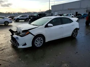 Toyota Corolla 1.8L 4 2017