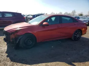 Hyundai Elantra 2.0L 4 2022