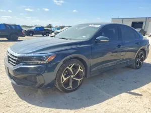 Volkswagen Passat 2.0L 4 2021