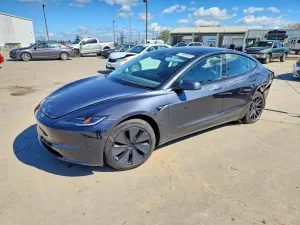 Tesla Model 3 2025
