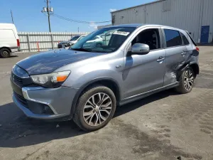 Mitsubishi Outlander 2.4L 4 2017