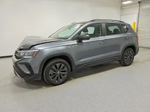 Volkswagen Taos 1.5L 4 2022
