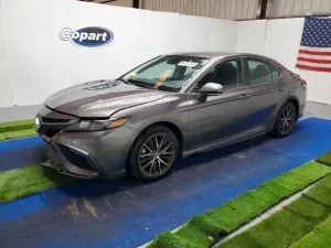 Toyota Camry 2.5L 4 2022
