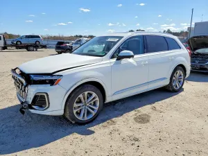 Audi Q7 2.0L 4 2025
