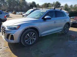 Audi Q5 2.0L 4 2023