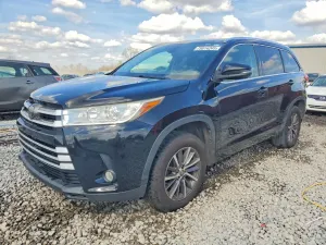 Toyota Highlander 3.5L 6 2017