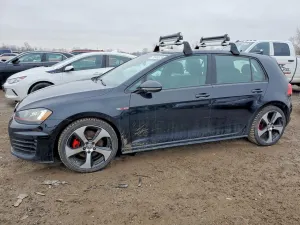 Volkswagen Golf 2L 4 2015
