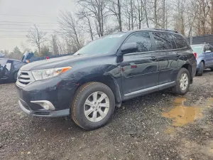 Toyota Highlander 3.5L 6 2013