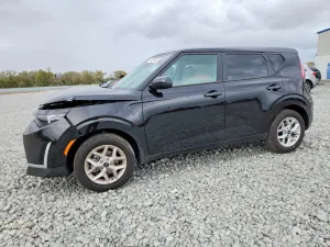 Kia Soul 2.0L 4 2025