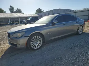 BMW 7 Series 4.4L 8 2012