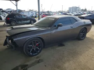 Dodge Challenger 5.7L 8 2022
