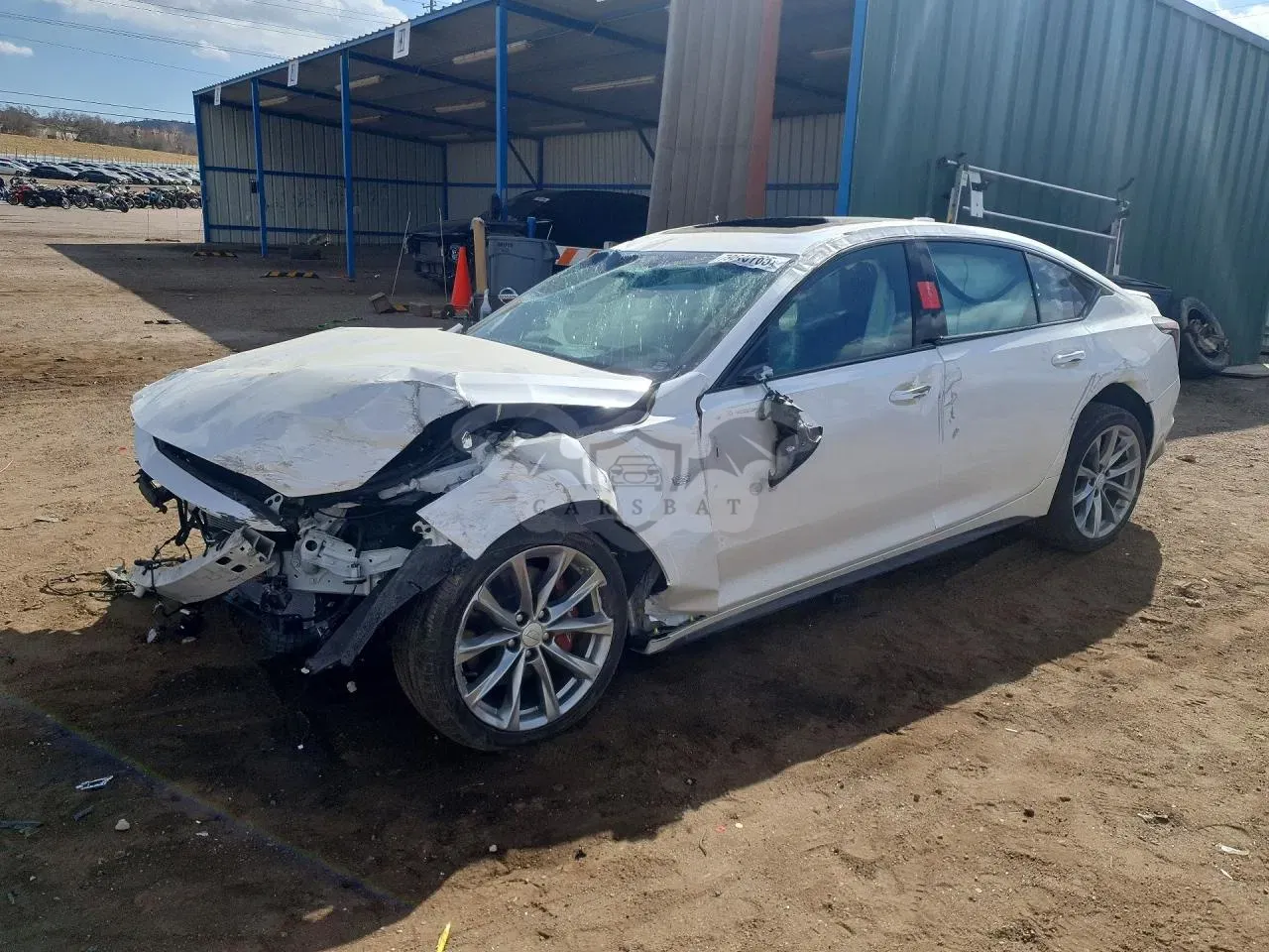 Cadillac CT5 2.0L 4 2024