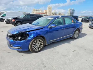 Volkswagen Passat 1.8L 4 2016