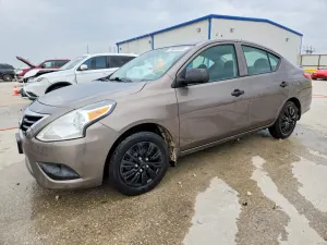 Nissan Versa 1.6L 4 2015