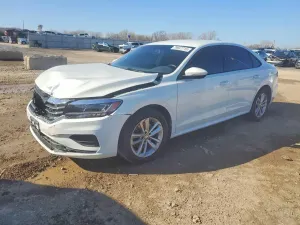 Volkswagen Passat 2.0L 4 2021