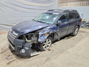 Subaru Outback 2.5L 4 2013
