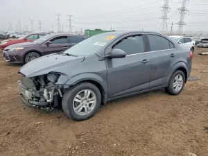 Chevrolet Aveo (Sonic) 1.4L 4 2016