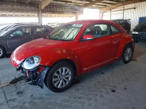 Volkswagen Beetle 2.0L 4 2019