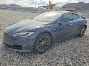 Tesla Model S 2016