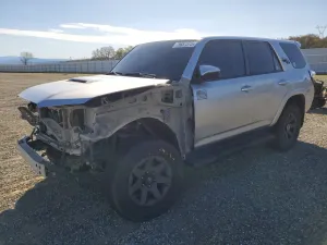 Toyota 4Runner 4.0L 6 2020