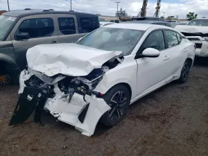 Nissan Sentra 2.0L 4 2025