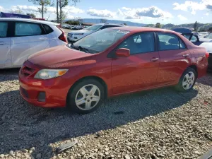 Toyota Corolla 1.8L 4 2012