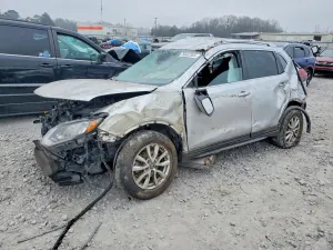 Nissan Rogue 2.5L 4 2019