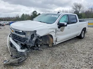 Chevrolet Silverado 1500 5.3L 8 2023