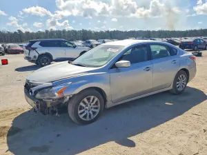 Nissan Altima 2.5L 4 2015