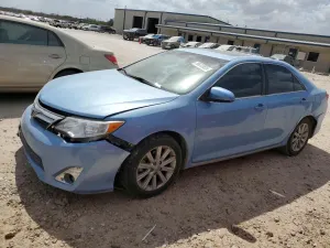 Toyota Camry 2.5L 4 2014