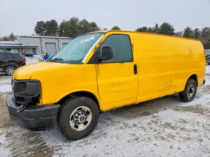 GMC Savana 4.8L 8 2011