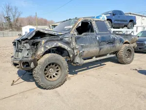 Ford F-350 6.7L 8 2013