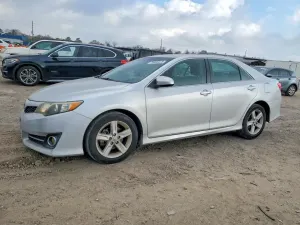 Toyota Camry 2.5L 4 2014