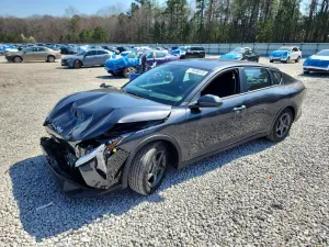 Kia K4 2.0L 4 2025