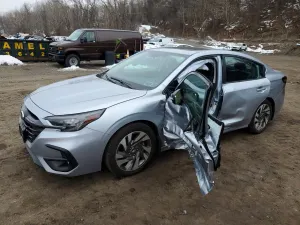 Subaru Legacy 2.5L 4 2025